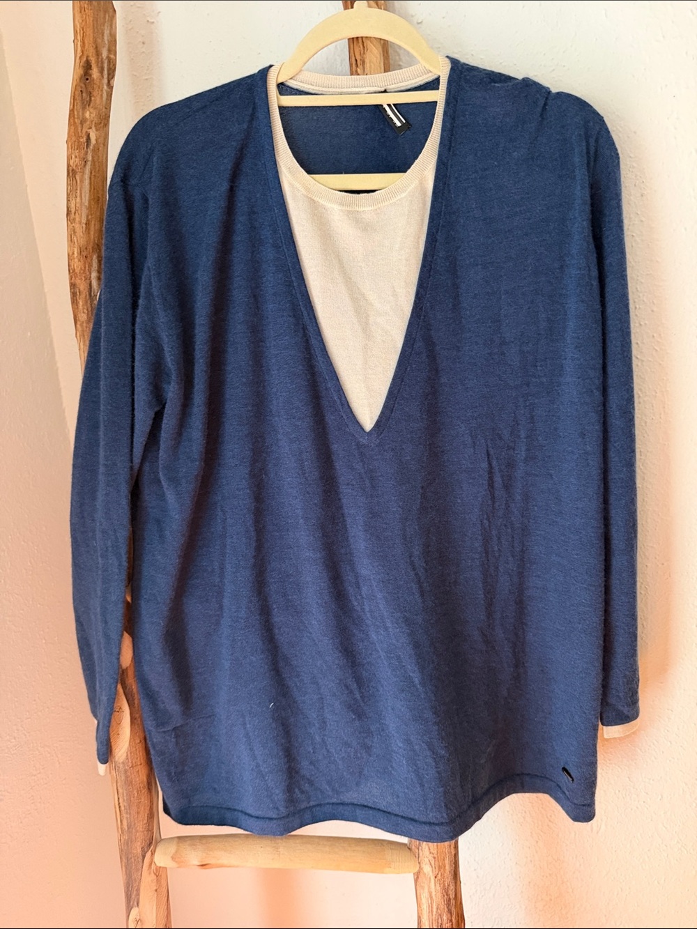 Akris Navy Blue Long-Sleeve Cashmere Silk Sweater with Ivory Cream Trim 14 XL